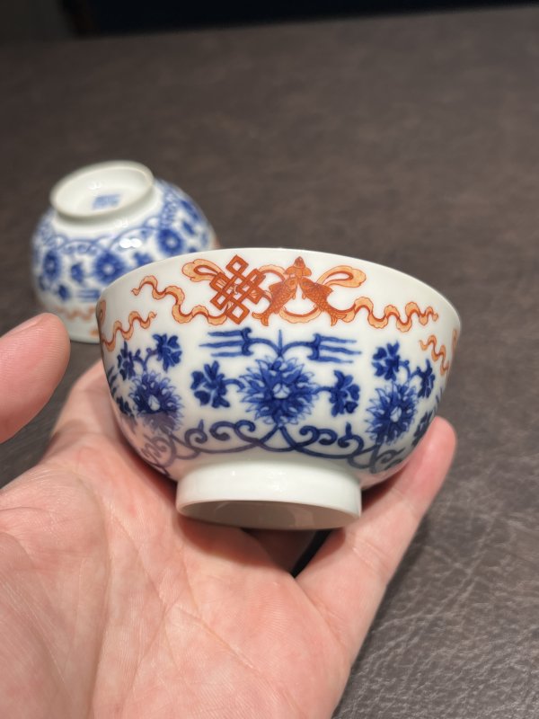 清道光 “嶰竹造”青花矾红莲托八宝茶圆一对 - 图4