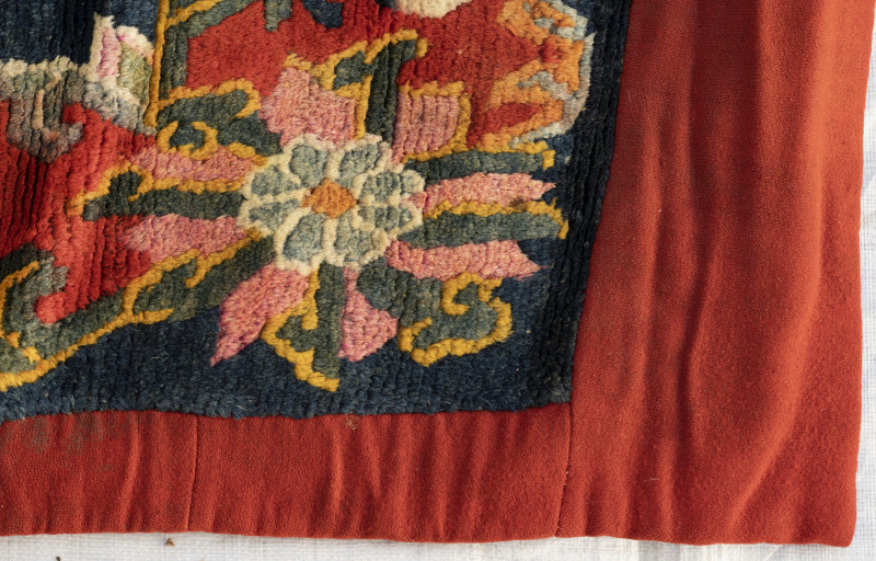 Carpet with lotus pattern - 图2