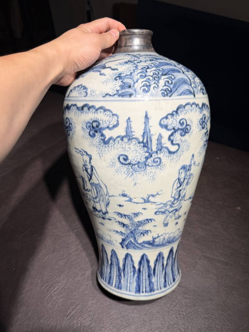 明空白期 青花携琴访友图梅瓶 - 图6