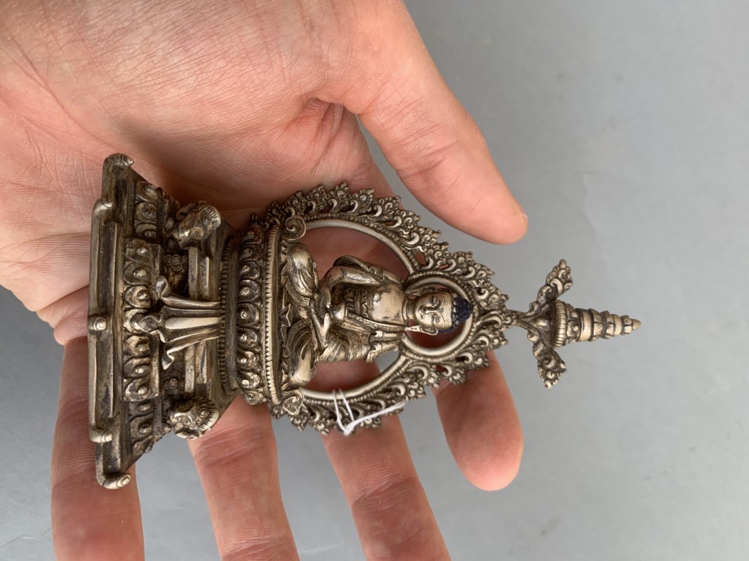 a silver figure of Buddha Shakyamuni - 图6