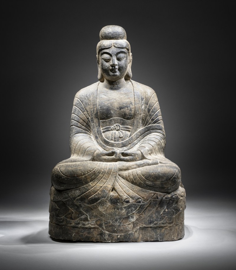 A LIMESTONE FIGURE OF BUDDHA SHAKYAMUNI - 图3