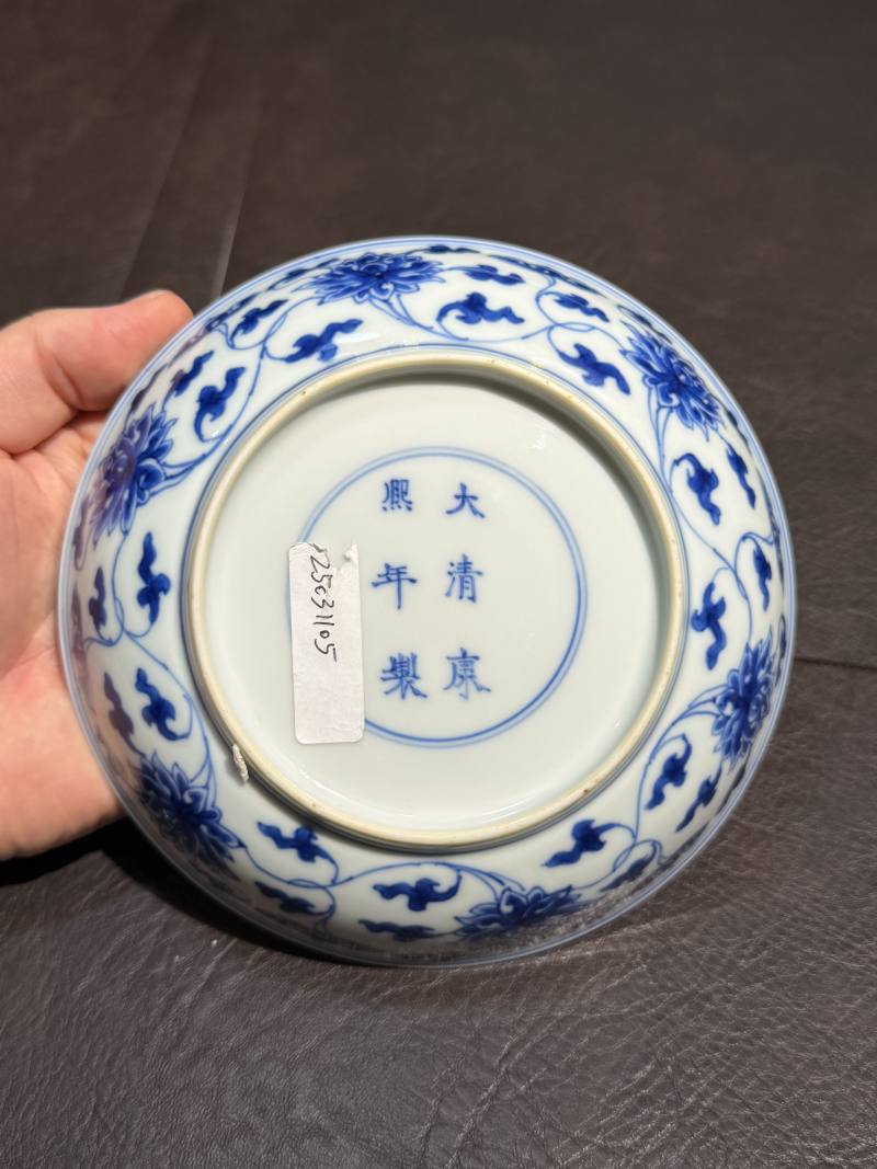清康熙 青花缠枝莲纹盘 - 图7