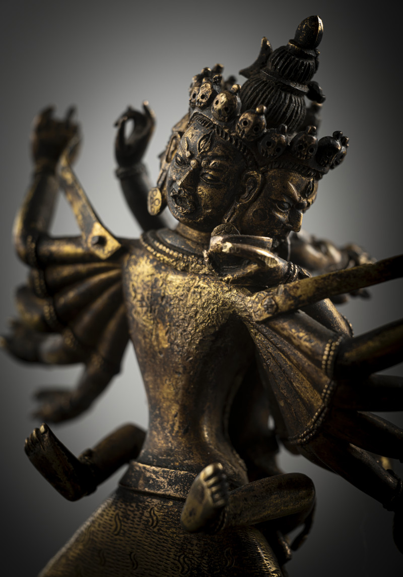 A fire-gilt bronze of Cakrasamvara in yab-yum with attributes - 图6