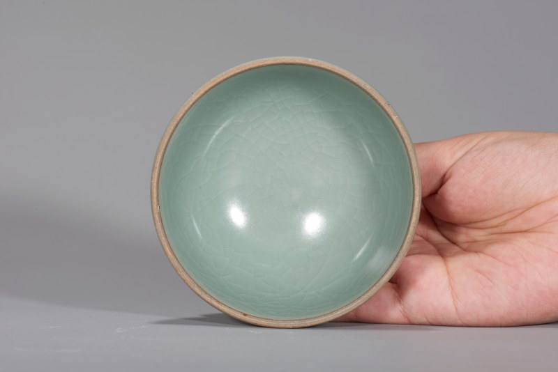 明代 龙泉窑粉青釉泡泡盏 - 图6