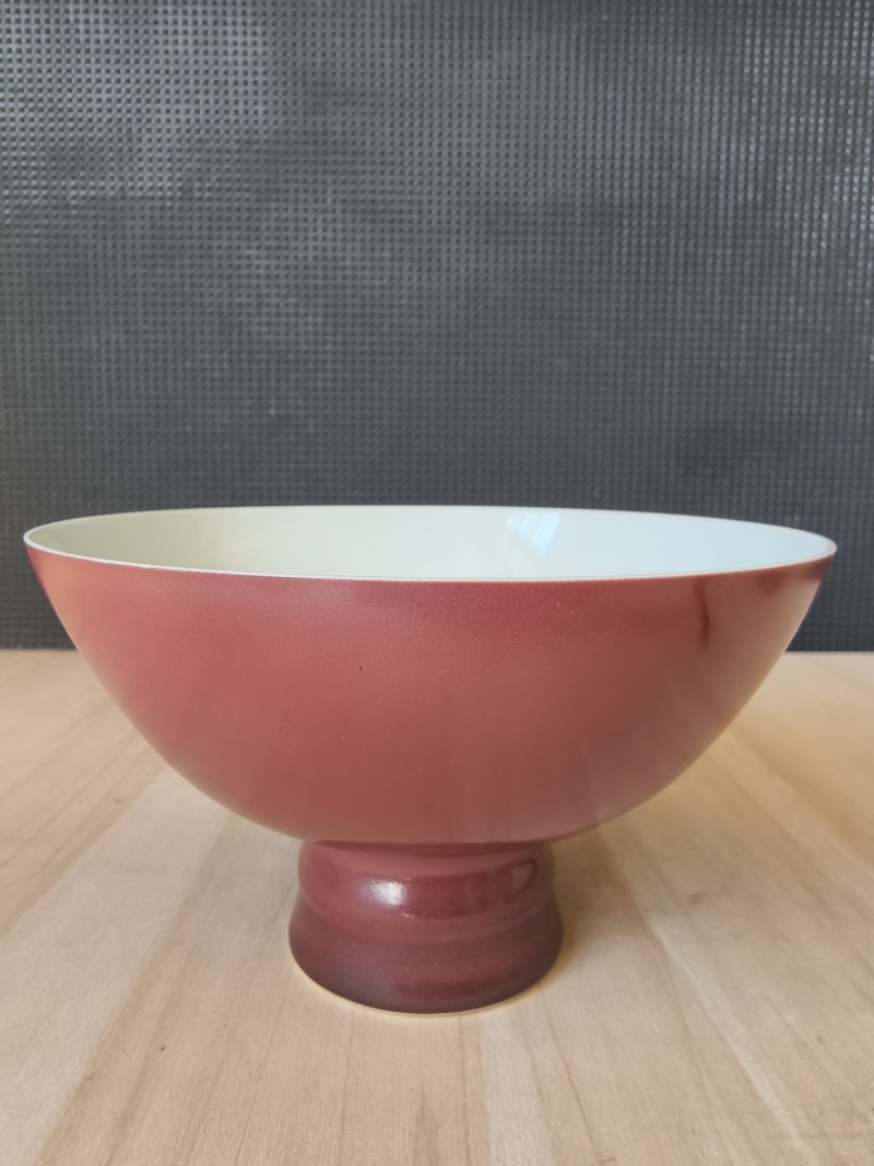A copper red glazed porcelain 'Stemcup' - 图17