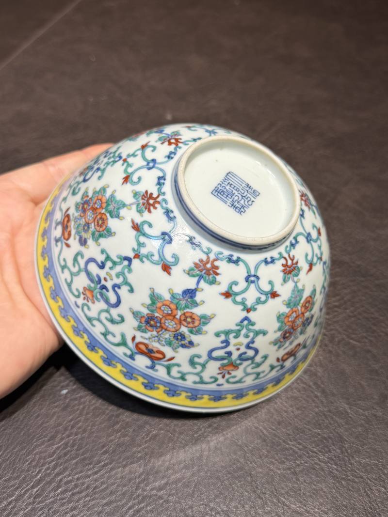 清道光 斗彩簇菊纹碗 - 图11
