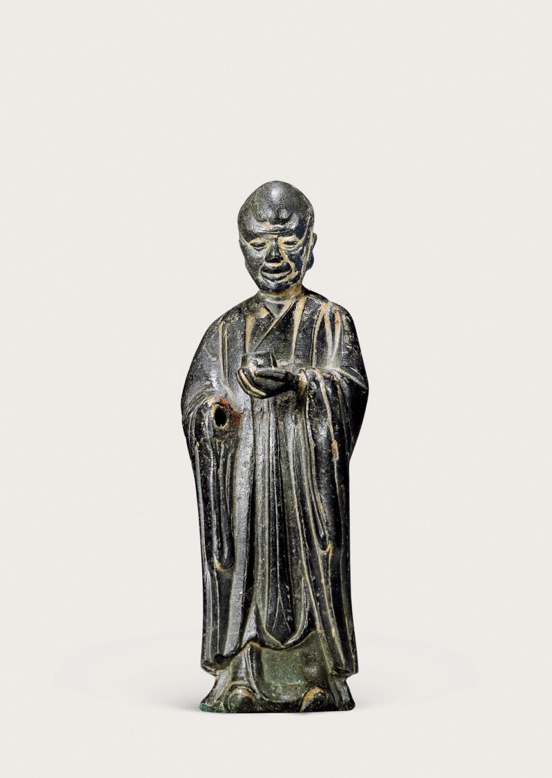 明·铜尊者立像