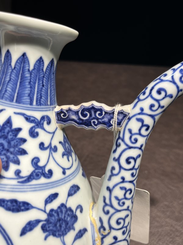 清乾隆 仿宣德青花开光花果纹执壶 - 图13