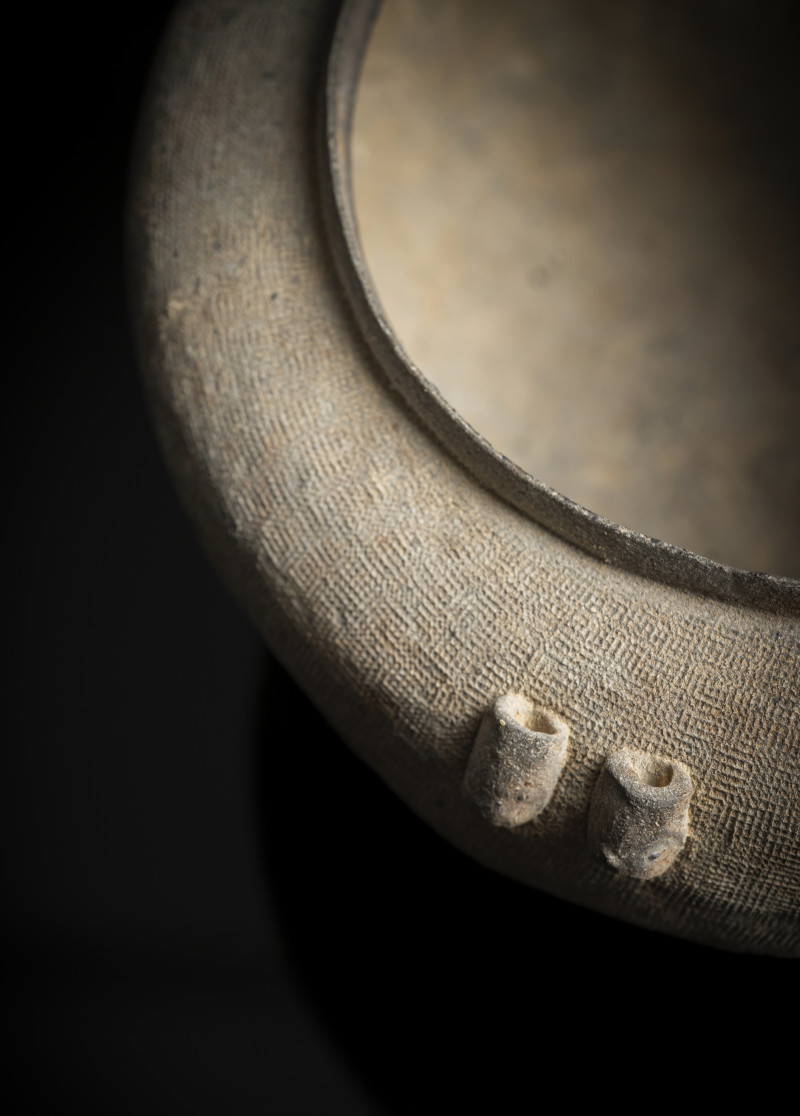 A fine impressed pottery jar - 图4