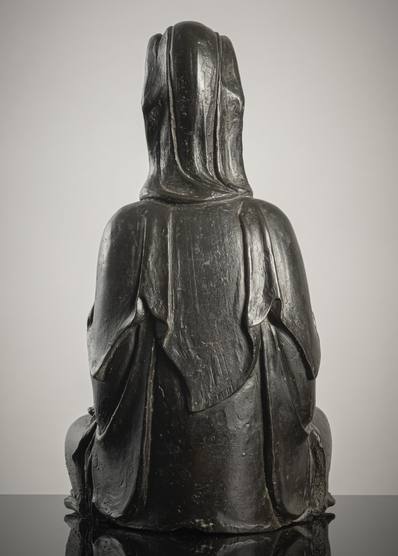A bronze figure of Guanyin - 图3