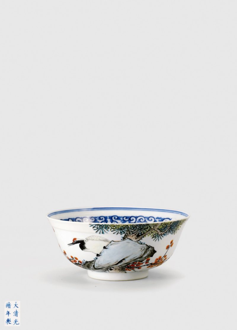 清光绪·内青花荷塘图外浅绛彩松鹤延年图大碗