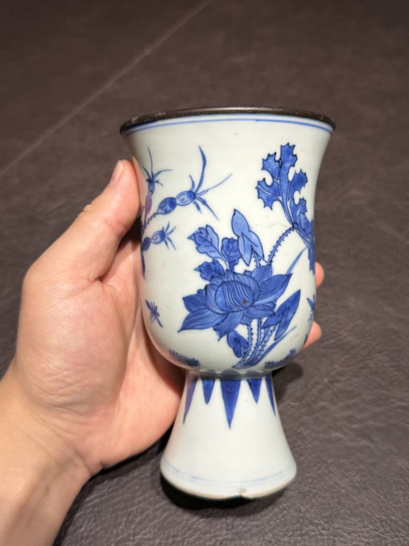 明崇祯 青花花卉纹高足杯 - 图7
