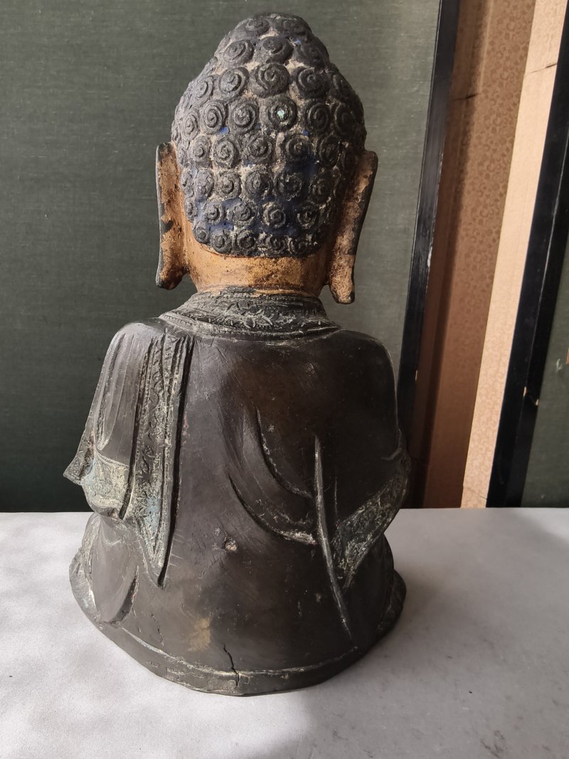A part-gilt bronze of Buddha Shakyamuni in the meditation seat - 图12