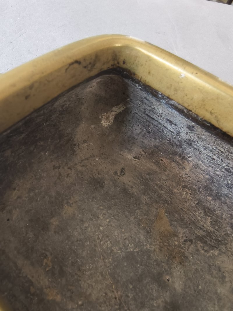 A gold-colored bronze censer on four legs with copper-inlaid Arabic inscription - 图13