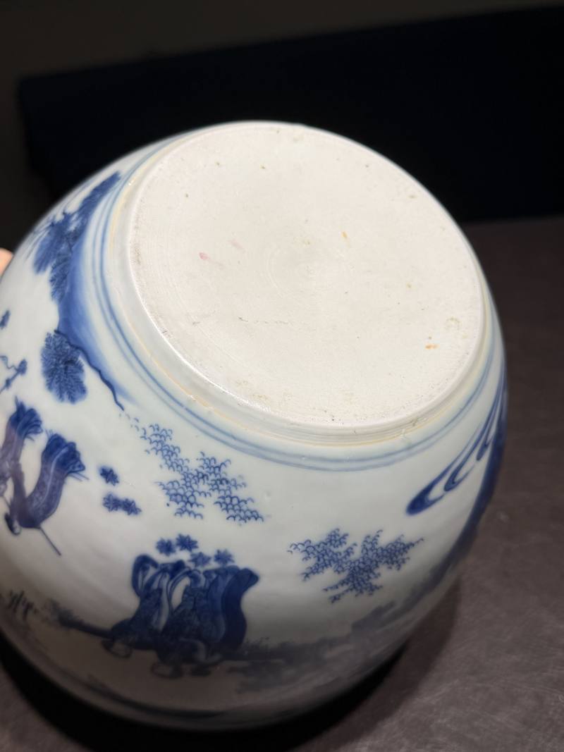 明崇祯 青花“步步金莲”人物故事图案缸 - 图17