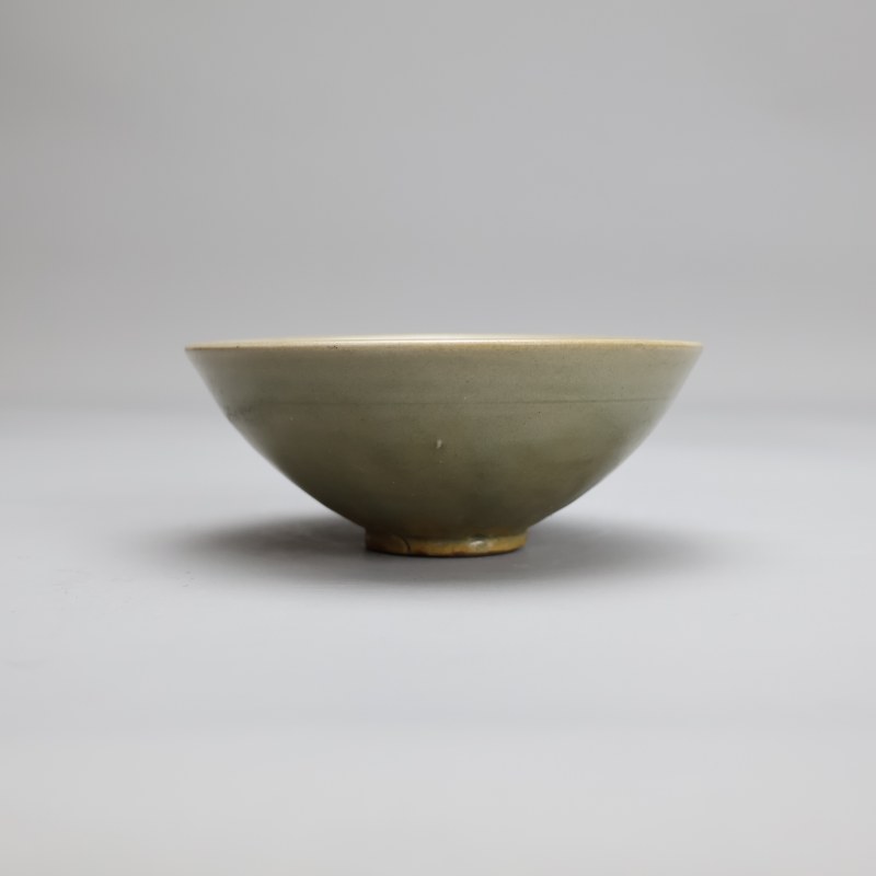 明代 青釉落花流水盏 - 图9
