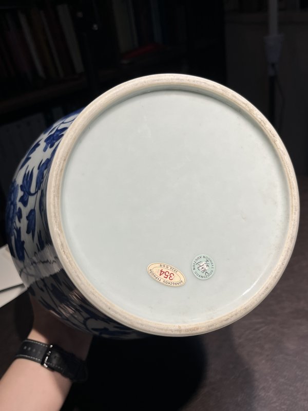 清道光 青花缠枝莲纹盖罐一对 - 图17
