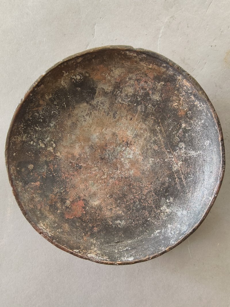 Three-legged bronze food vessel "ding" type - 图6