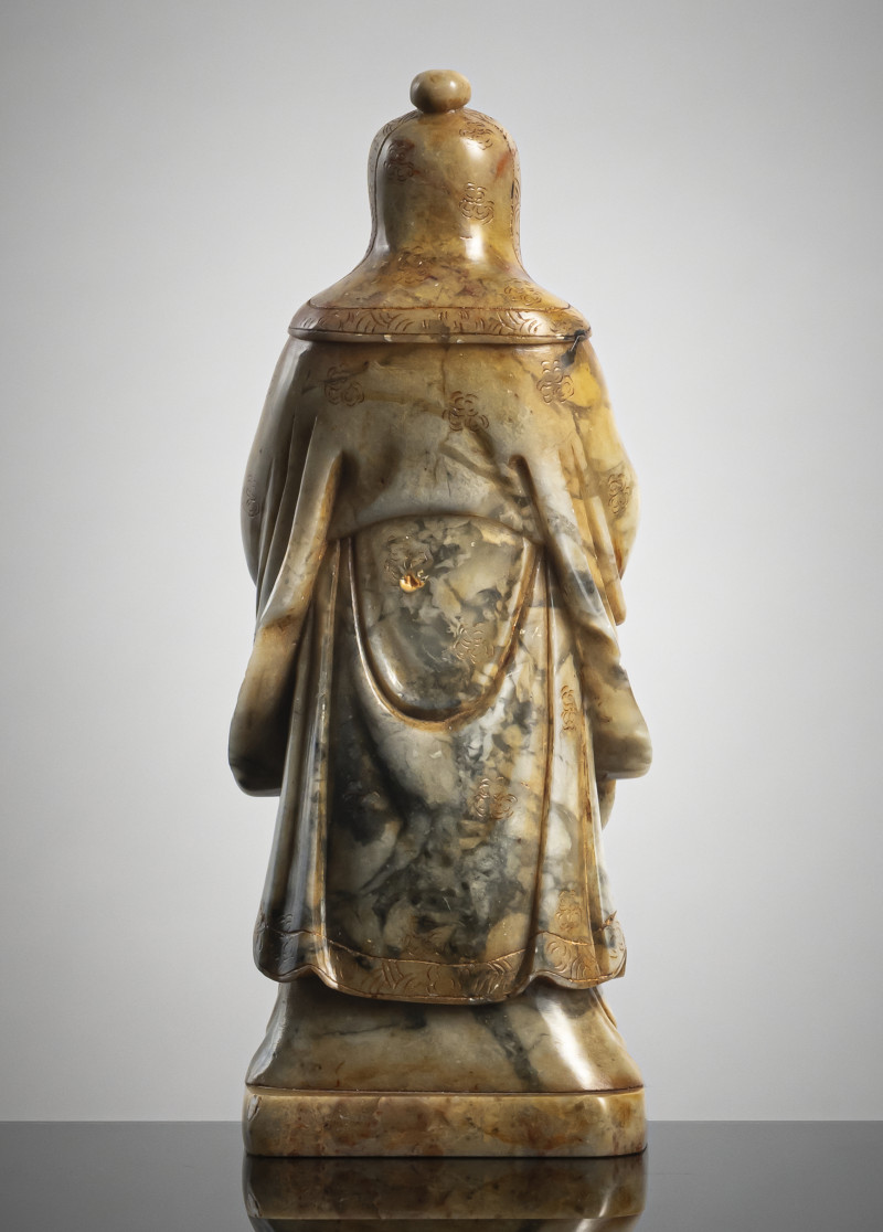 A fine soapstone carving of Confucius - 图2