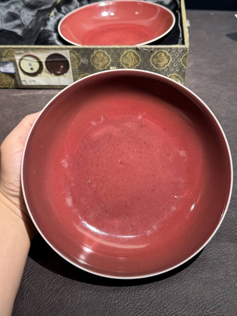 清乾隆 霁红釉盘一对 - 图18