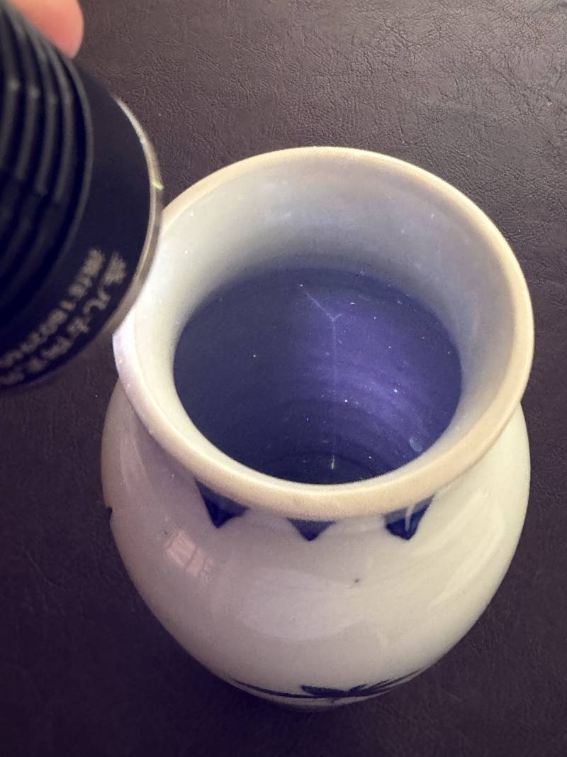 明崇祯 青花博古纹筒瓶 - 图21