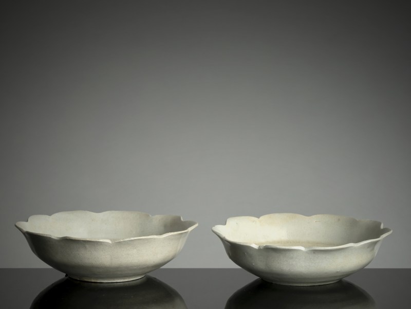 A pair of floriform 'Qingbai' ware dishes - 图3