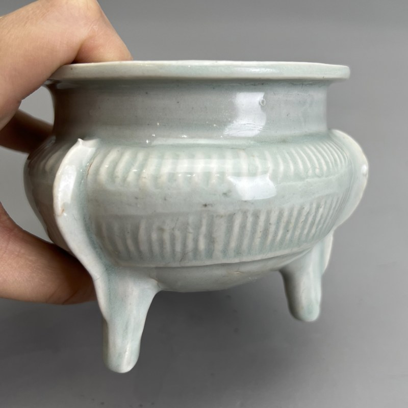 明代 青白釉鬲式炉 - 图17