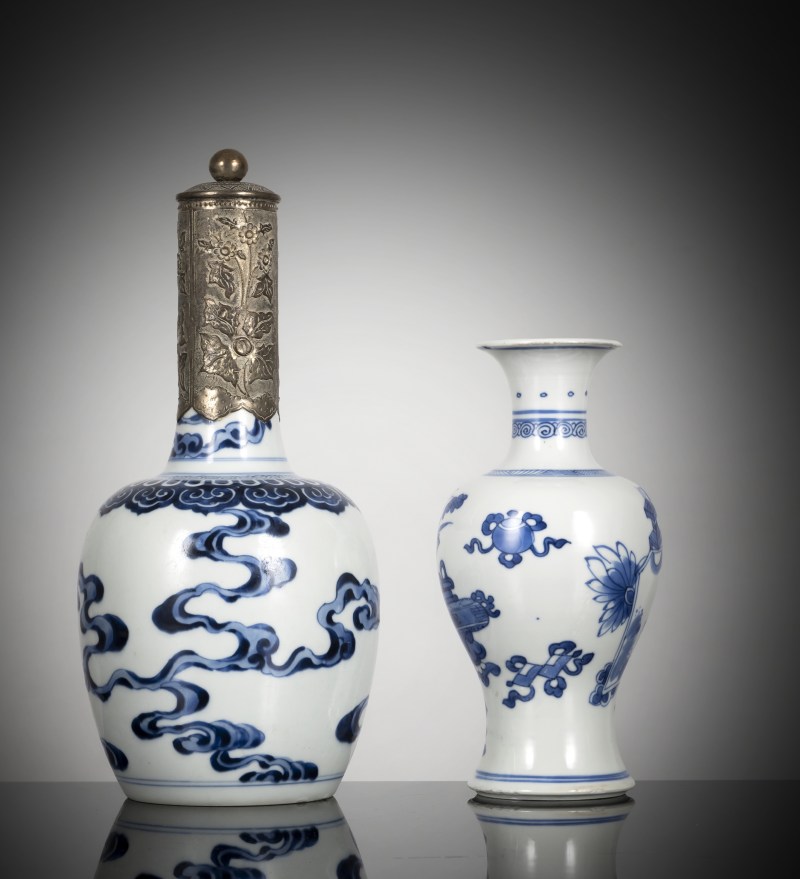 A fine porcelain vase with cloud pattern and Ottoman mounting and vase with underglaze blue decoration from Antiques next another vase - 图2