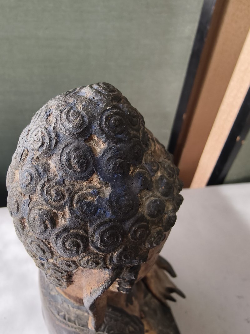 A part-gilt bronze of Buddha Shakyamuni in the meditation seat - 图7