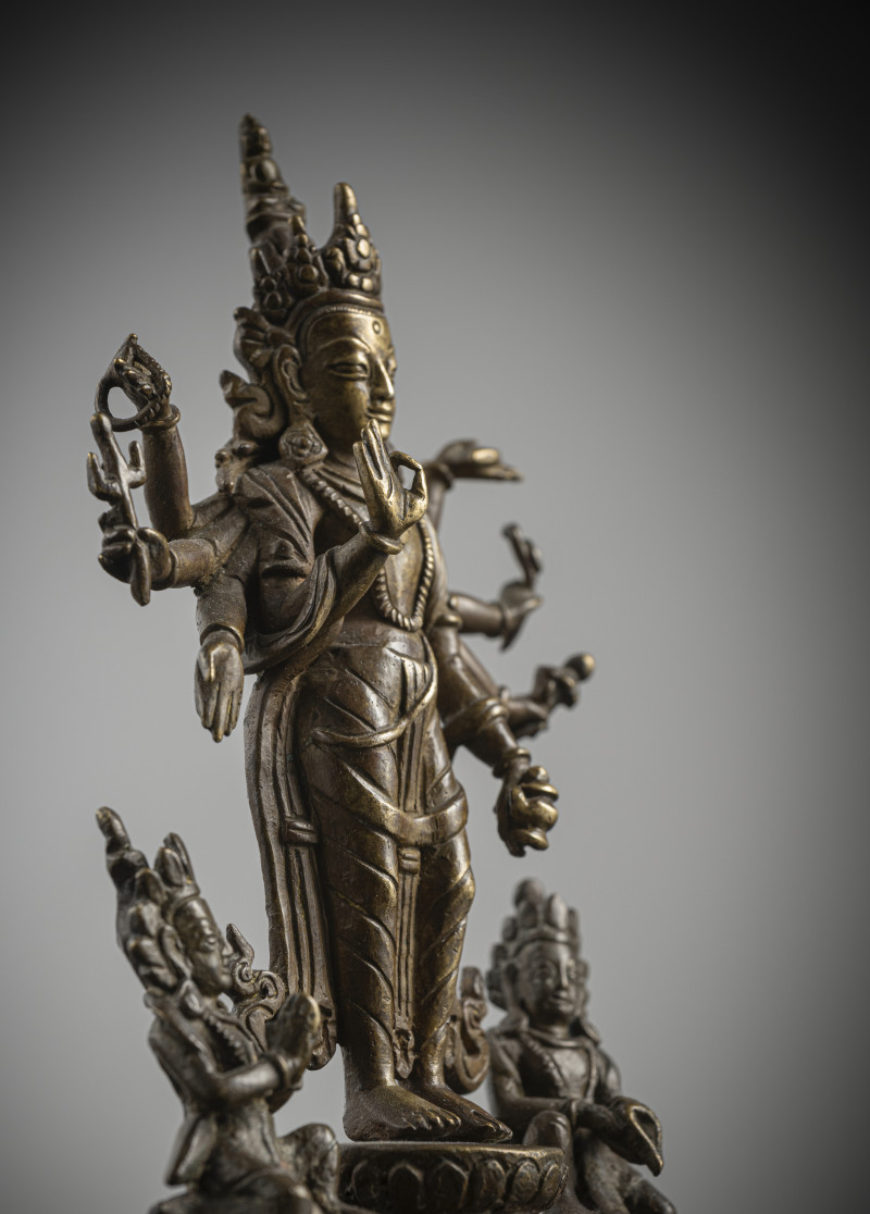 A BRONZE FIGURE OF AMOGHAPASHA - 图4