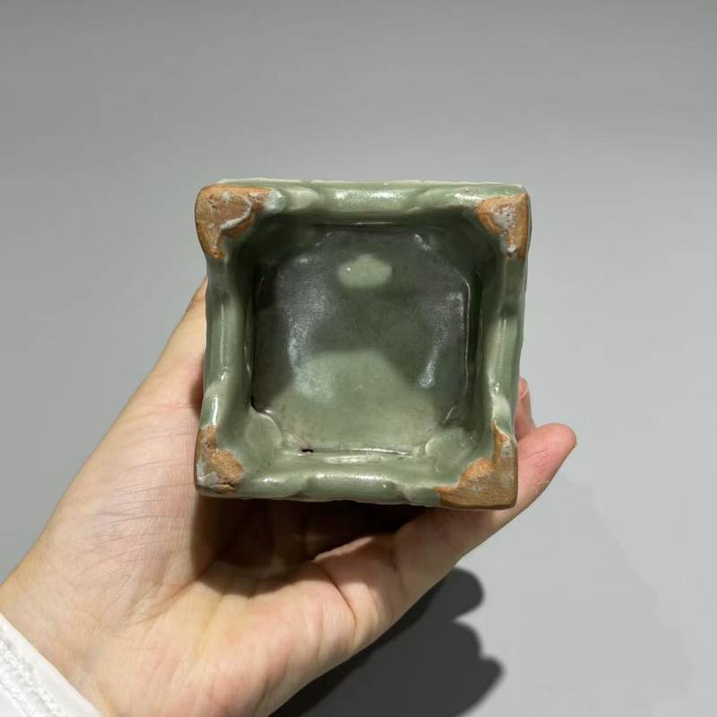 明代 龙泉窑青釉琮式塔瓶 - 图8