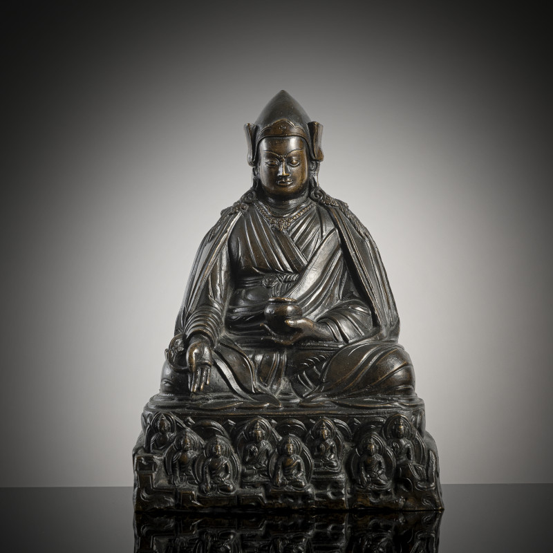 A BRONZE FIGURE OF PADMASAMBHAVA