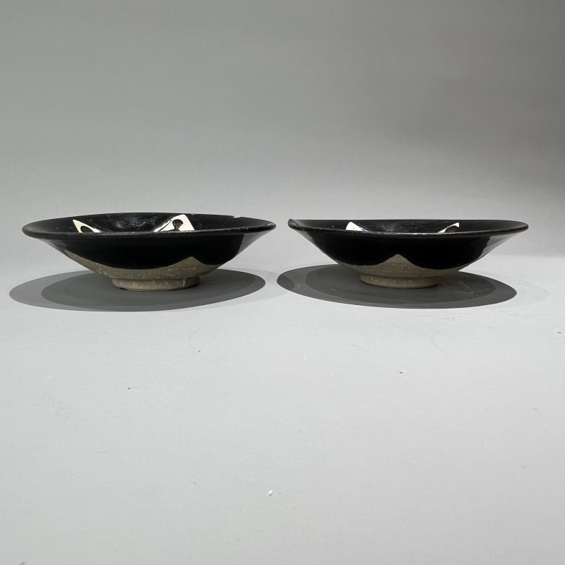 明代 黑釉七星盘一对 - 图6