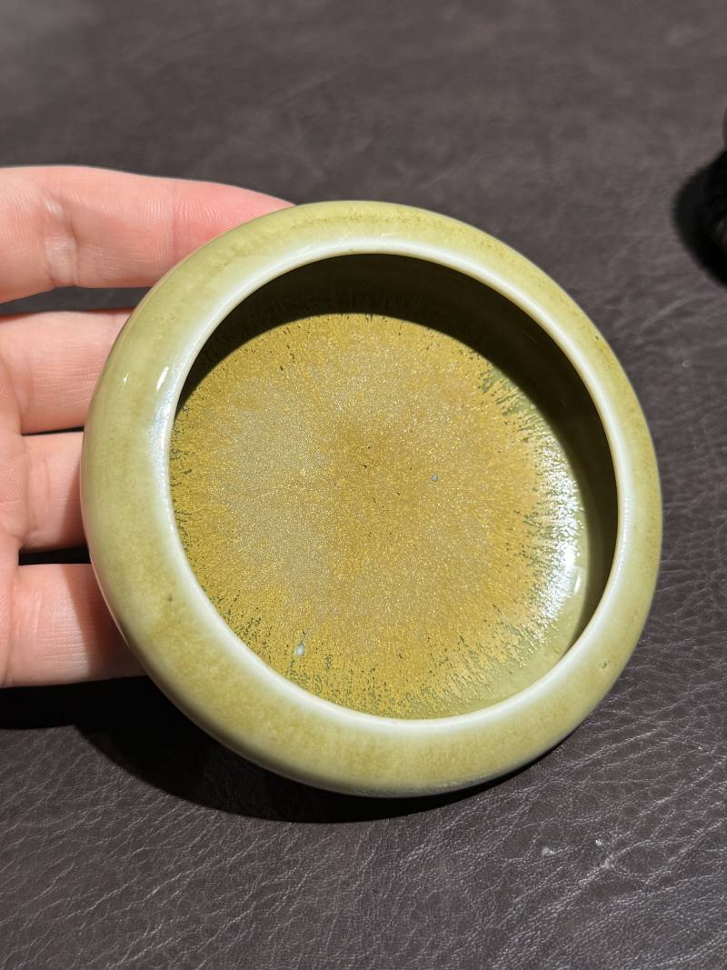 清乾隆 仿古玉釉镗锣洗（木座） - 图5
