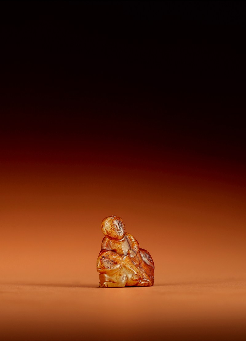 明·玉红沁伏虎罗汉把件