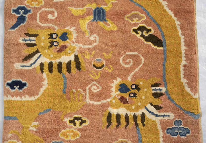 A pillar rug - 图3