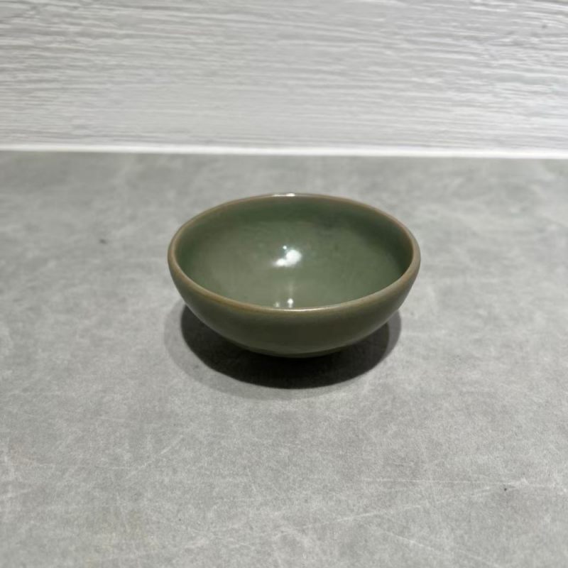 明代 青釉敛口杯