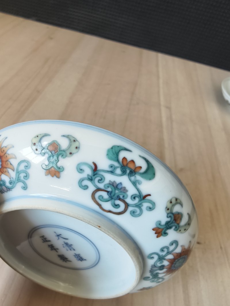 A pair of fine and rare imperial 'double lotus'' doucai' dishes - 图13