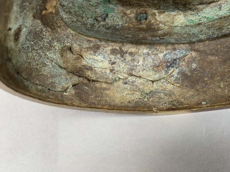 A large parcel gilt-bronze figure of a lama - 图15
