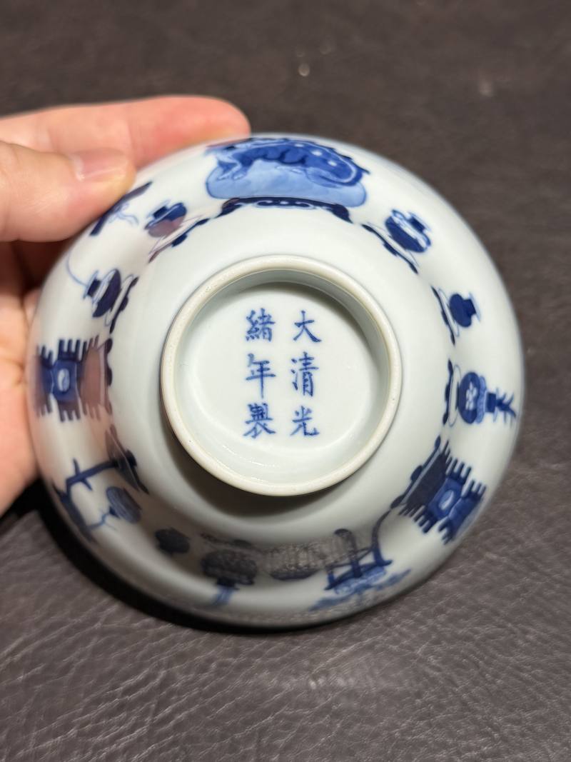 清光绪 青花清供图折腰杯一对 - 图20