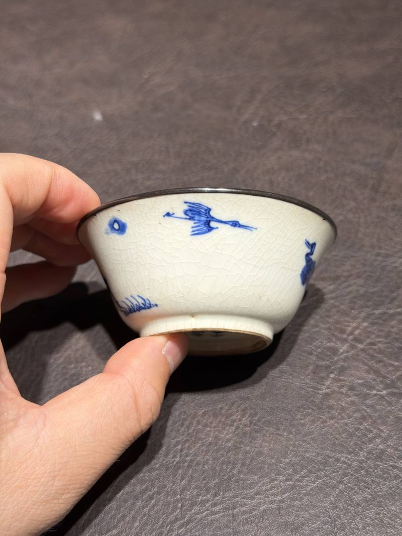 清康熙 青花“鹤鹿同春”若深杯一组三只 - 图31