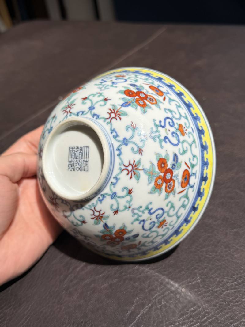 清道光 斗彩贯套花纹碗 - 图12