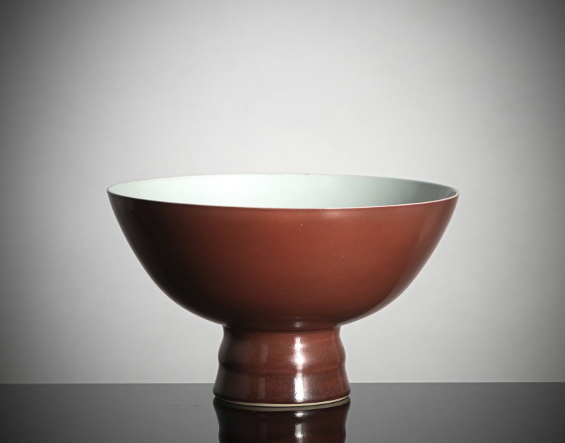 A copper red glazed porcelain 'Stemcup' - 图2