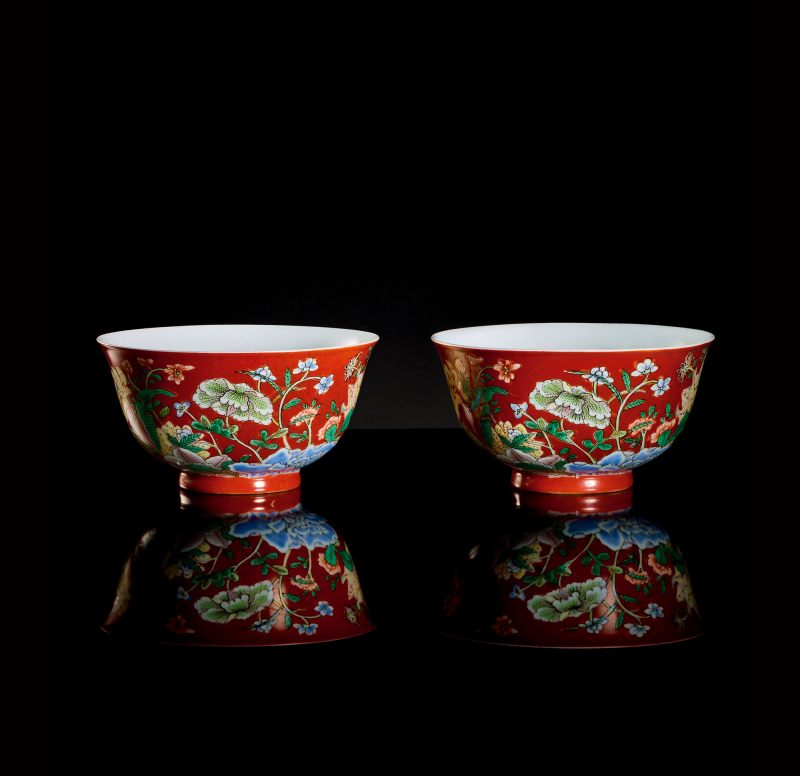 清康熙 御制磁胎画珐琅红地洋彩九秋同庆图碗一对 - 图6