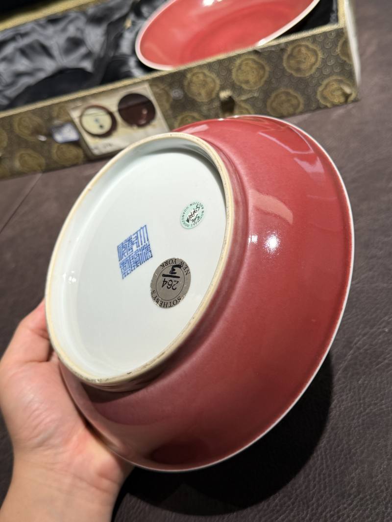 清乾隆 霁红釉盘一对 - 图22