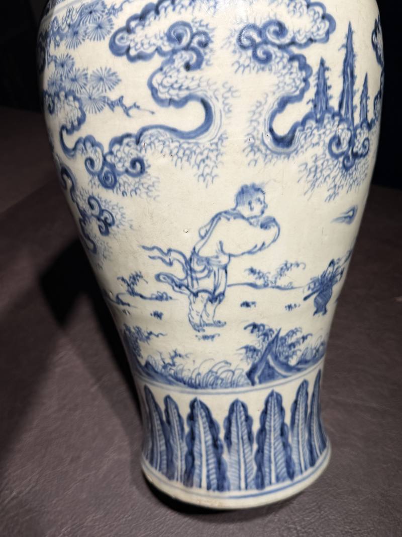 明空白期 青花携琴访友图梅瓶 - 图14