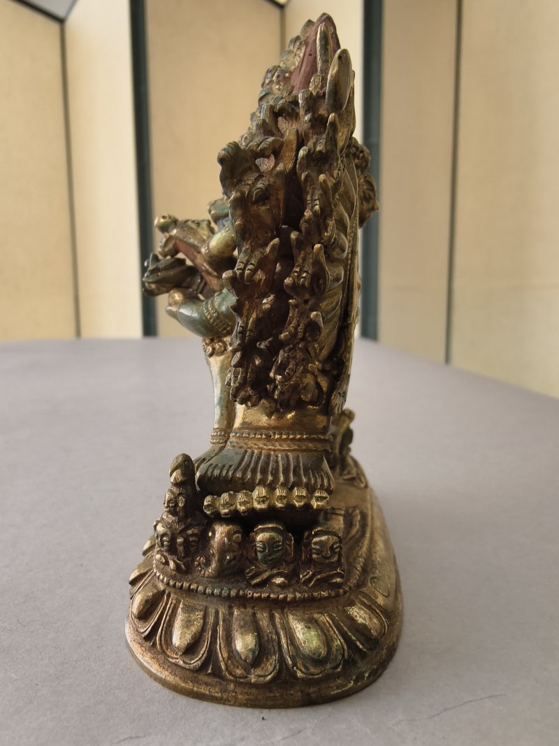 A GILT-BRONZE FIGURE OF VAJRABHAIRAVA - 图24