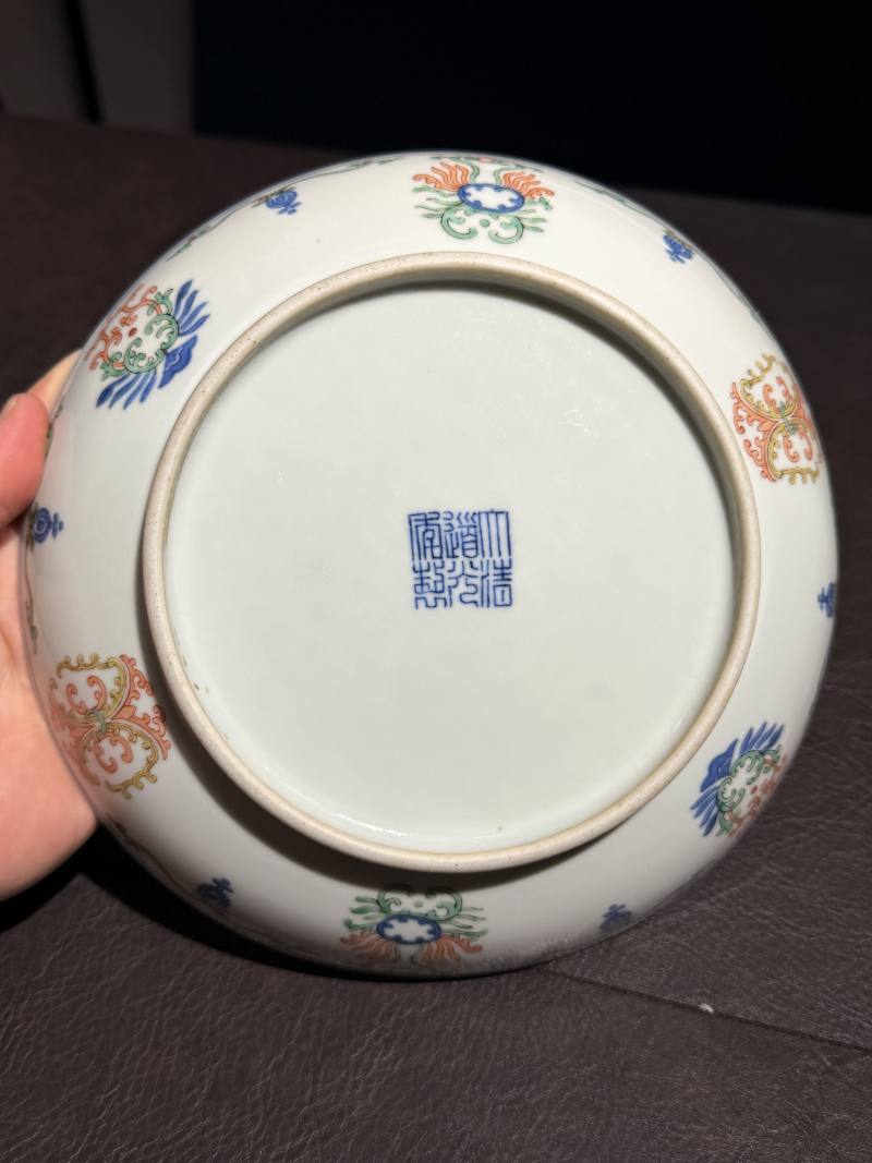 清道光 斗彩忍冬纹盘 - 图15