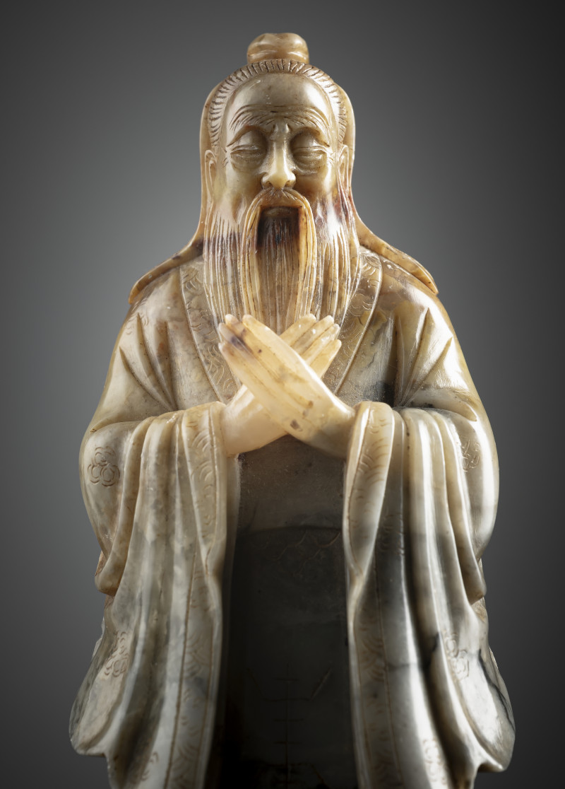 A fine soapstone carving of Confucius - 图3