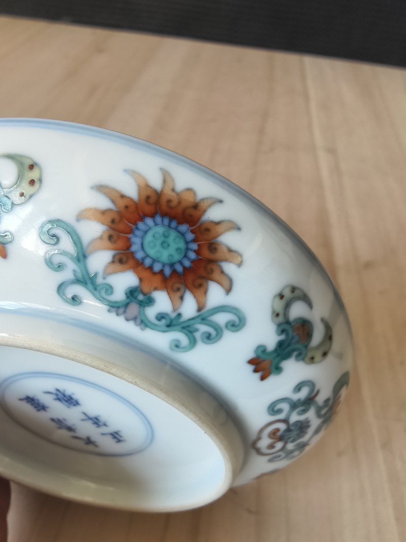 A pair of fine and rare imperial 'double lotus'' doucai' dishes - 图6